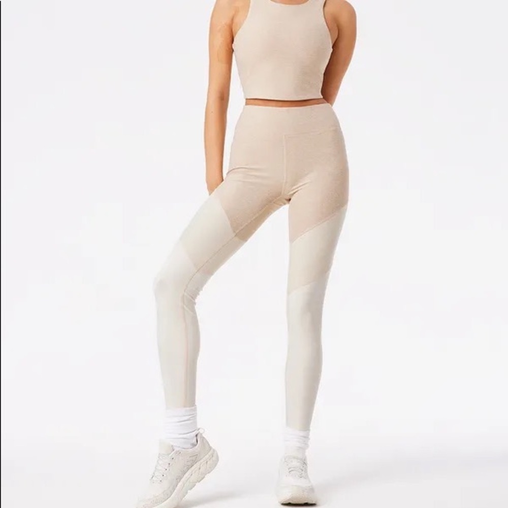 Outdoor Voices Springs 7/8 Legging Linen/Vanilla/Sugar